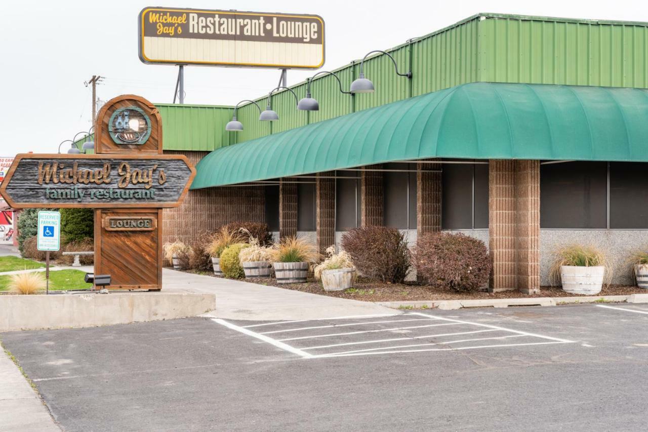 M&M Motel Connell Bagian luar foto